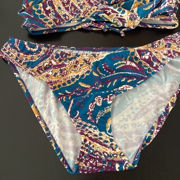 Venus swimsuit - Picture 3 of 6